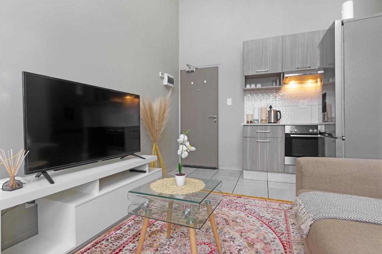 Urban Oasis Apartments At The Bolton Johannesburg Esterno foto