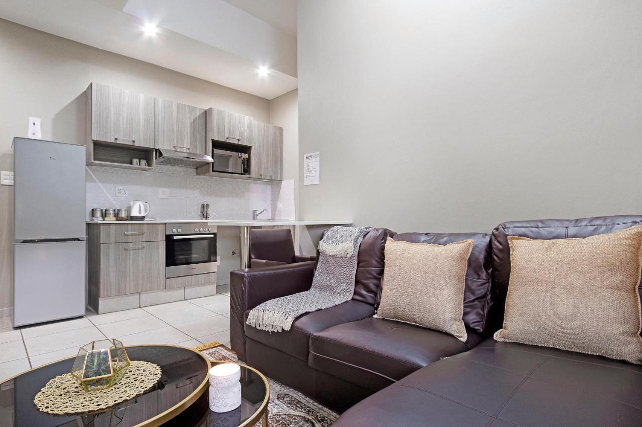 Urban Oasis Apartments At The Bolton Johannesburg Esterno foto