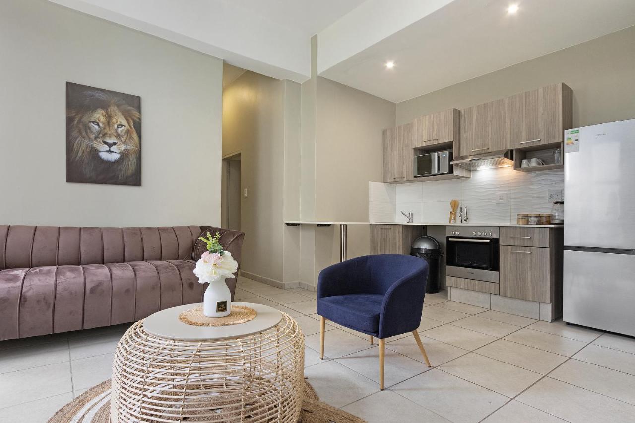 Urban Oasis Apartments At The Bolton Johannesburg Esterno foto