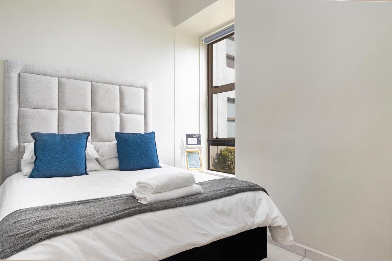 Urban Oasis Apartments At The Bolton Johannesburg Esterno foto